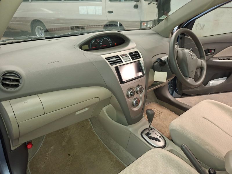  28201  TOYOTA BELTA  2009  