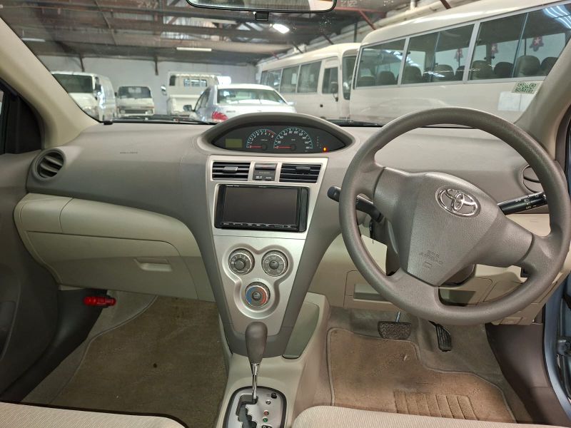  28201  TOYOTA BELTA  2009  