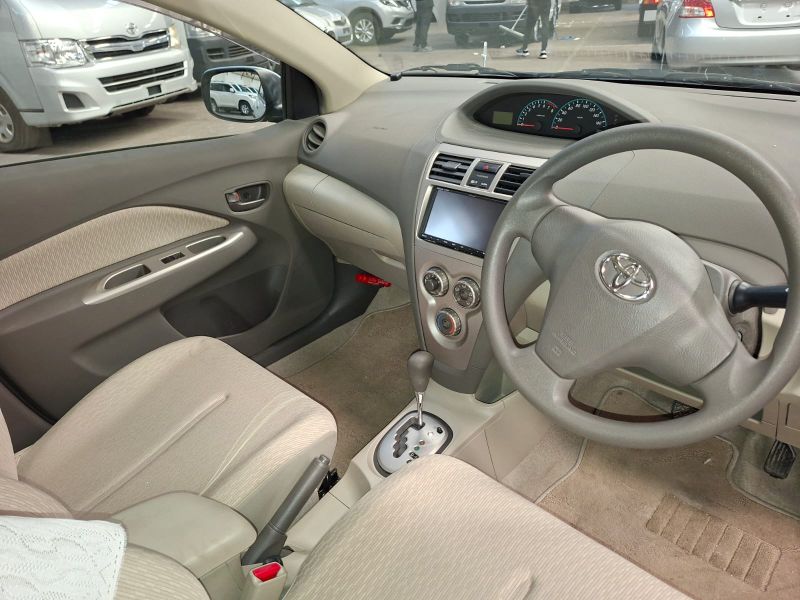  28201  TOYOTA BELTA  2009  