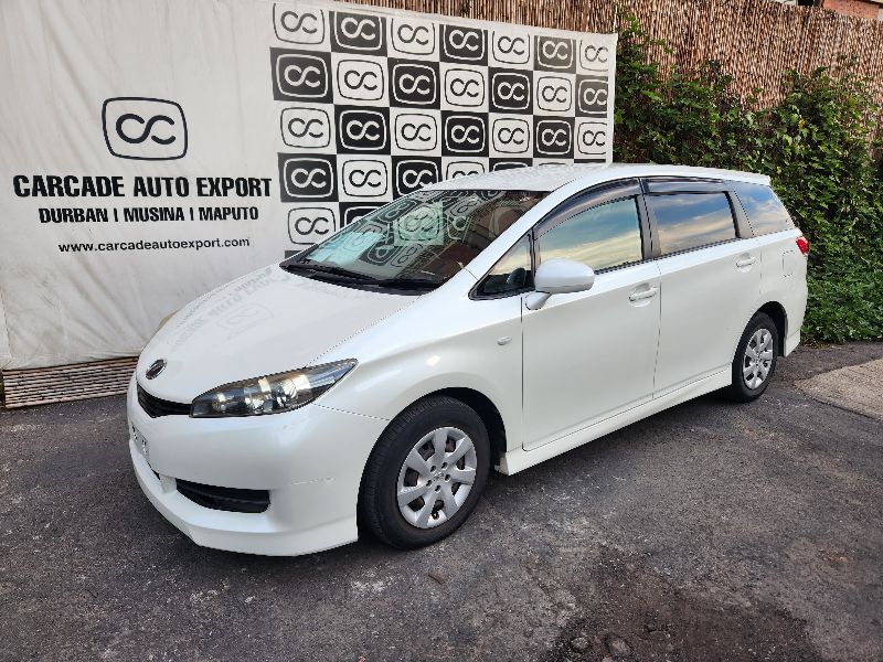  28206  TOYOTA WISH  2010  