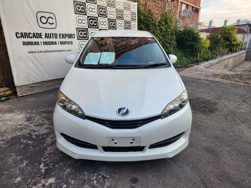 28206 TOYOTA WISH 2010