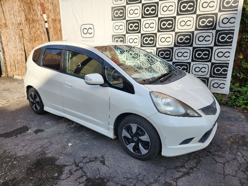  28207  HONDA FIT  2008  