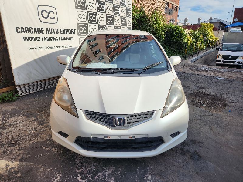 28207 HONDA FIT 2008