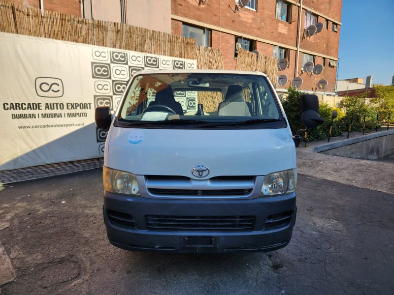 28265 TOYOTA HIACE 2006
