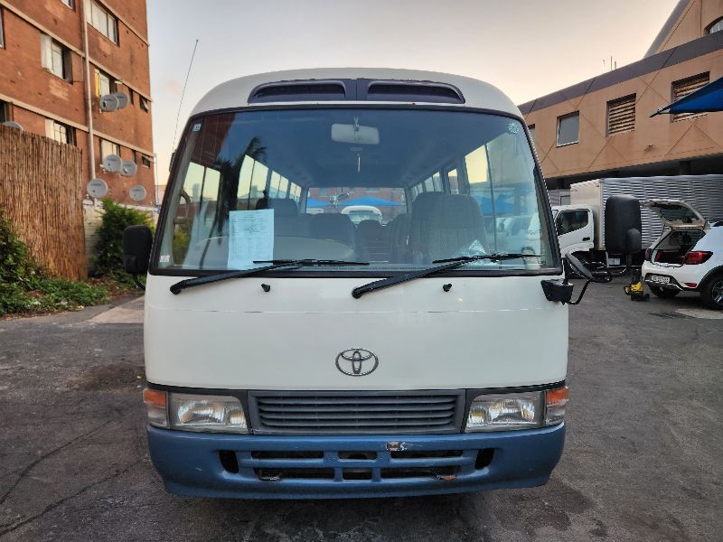  28290  TOYOTA COASTER  1995 