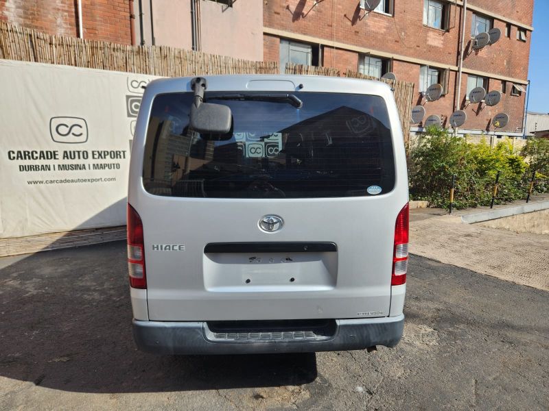  28308  TOYOTA HIACE  2005  