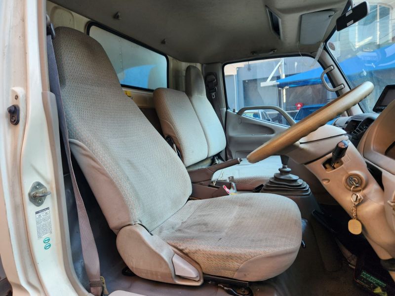  28315  TOYOTA DYNA  2003  