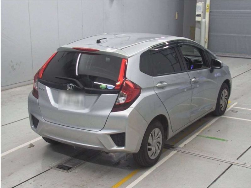  28351  HONDA FIT  2015  