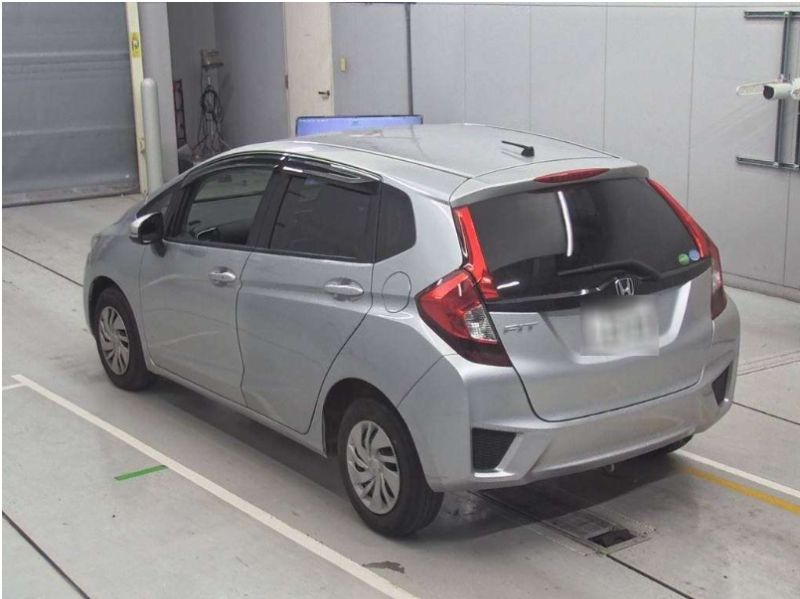  28351  HONDA FIT  2015  