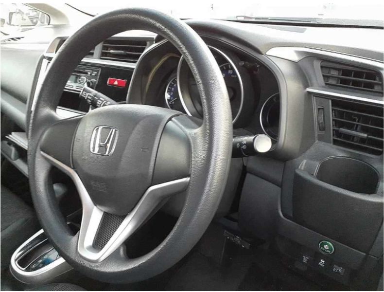  28351  HONDA FIT  2015  