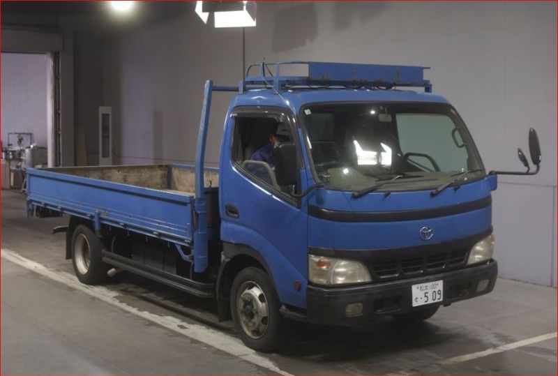 28361 TOYOTA DYNA 2003 