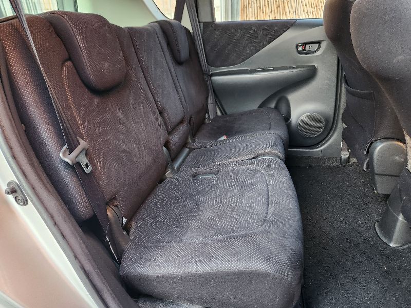  28403  TOYOTA RACTIS  2006  