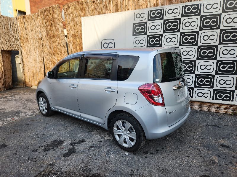  28449  TOYOTA RACTIS  2009  