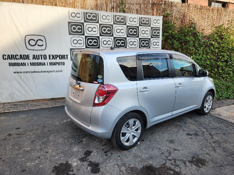  28449  TOYOTA RACTIS  2009  