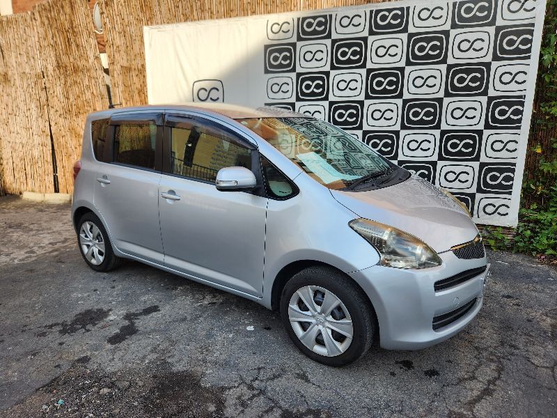  28449  TOYOTA RACTIS  2009  