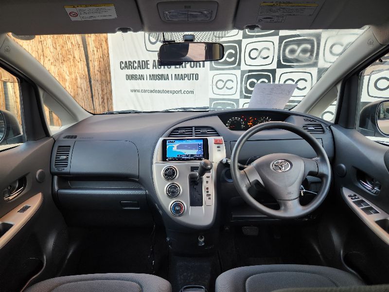  28449  TOYOTA RACTIS  2009  