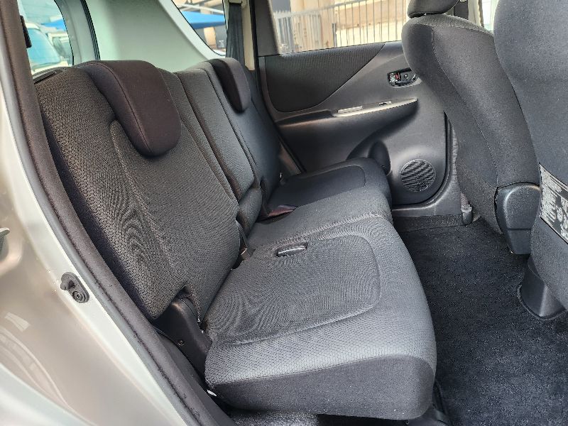  28449  TOYOTA RACTIS  2009  