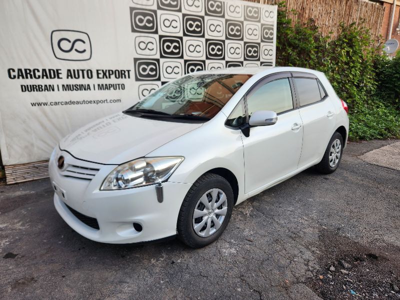  28486  TOYOTA AURIS  2012  