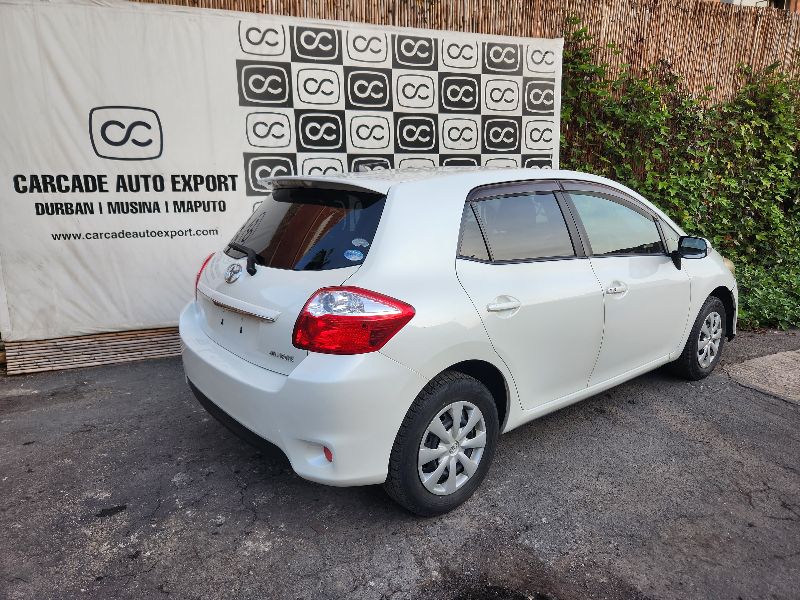  28486  TOYOTA AURIS  2012  