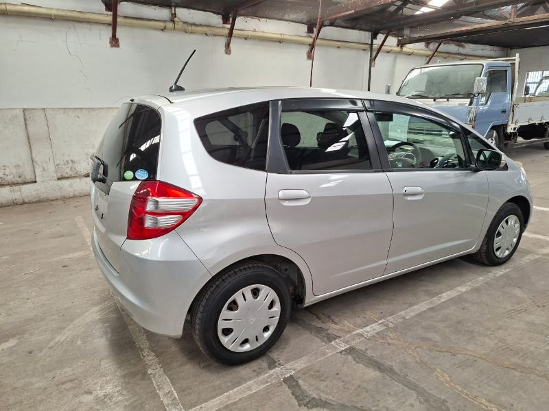  28499  HONDA FIT  2008  