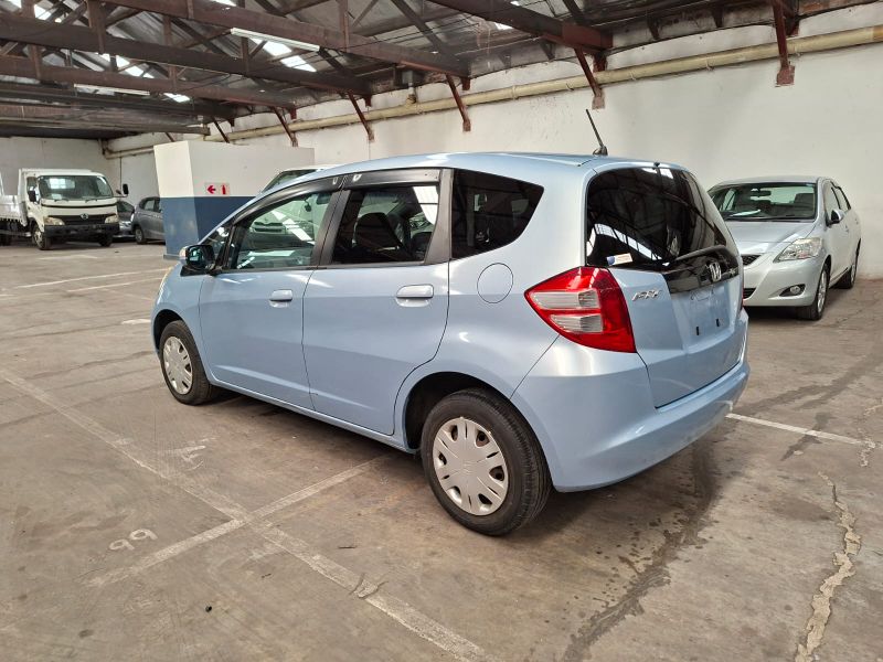  28500  HONDA FIT  2008  