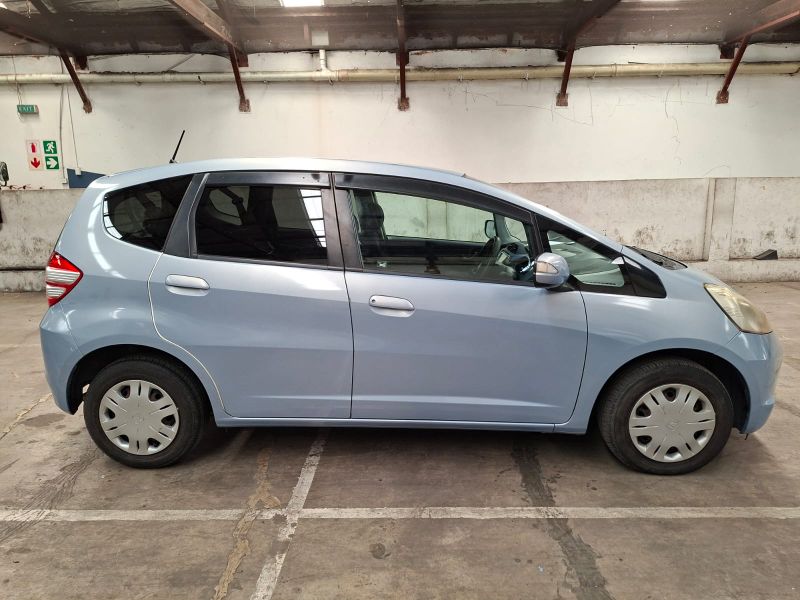  28500  HONDA FIT  2008  