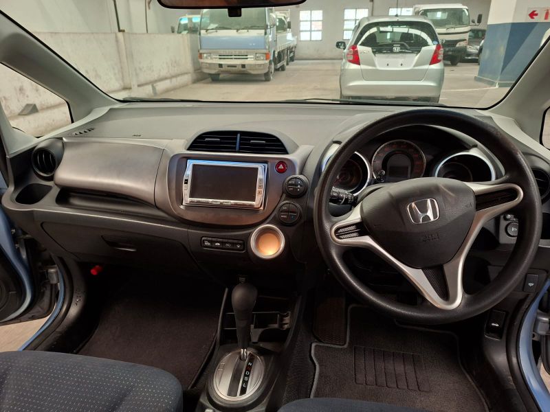  28500  HONDA FIT  2008  