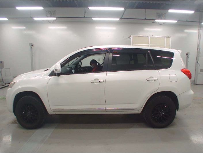  28510  TOYOTA VANGUARD  2012  