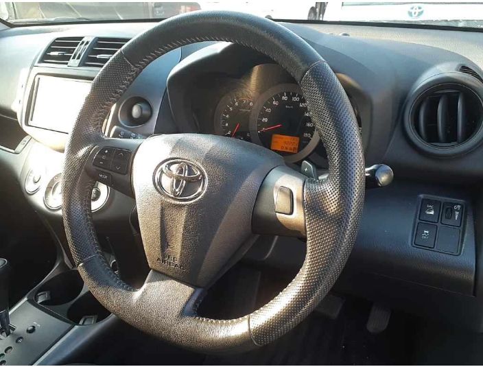 28510  TOYOTA VANGUARD  2012  