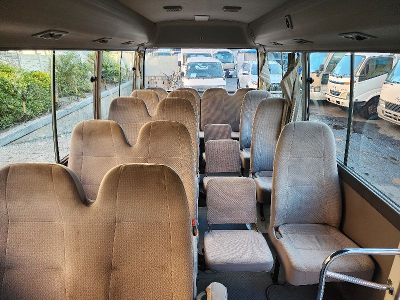  28523  HINO LIESSE BUS  2005  