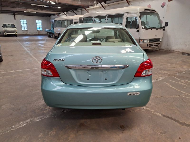  28585  TOYOTA BELTA  2005  