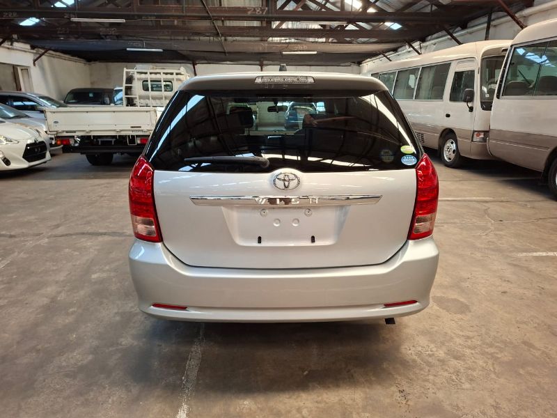  28587  TOYOTA WISH  2006  