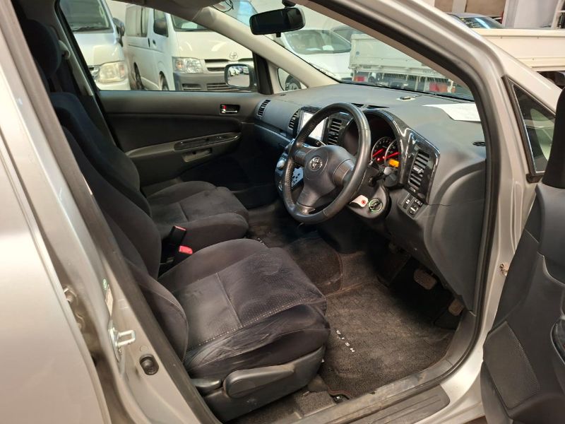  28587  TOYOTA WISH  2006  