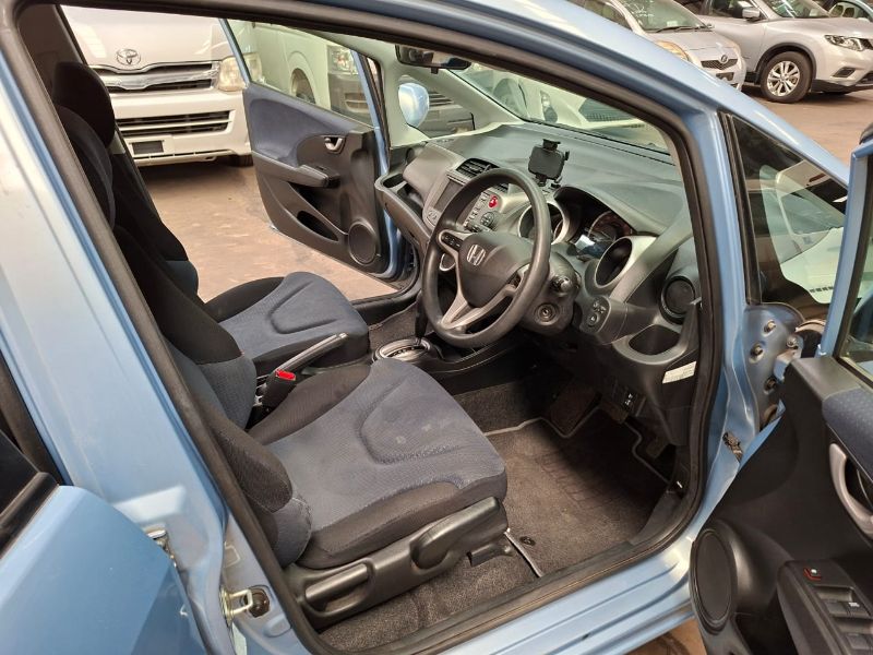  28589  HONDA FIT  2009  