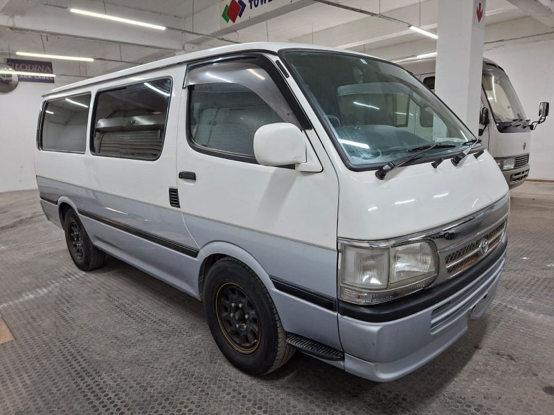28597  TOYOTA HIACE  1998