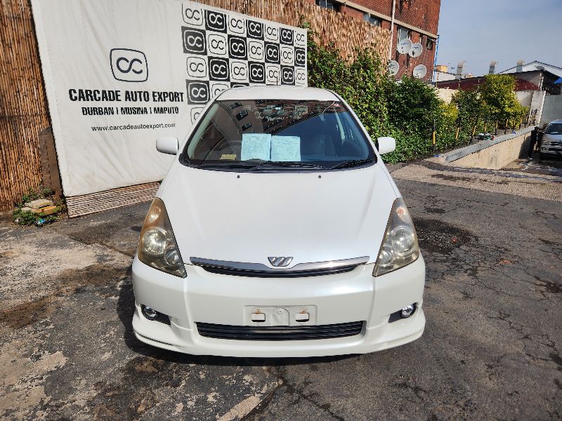 28601 TOYOTA WISH 2004