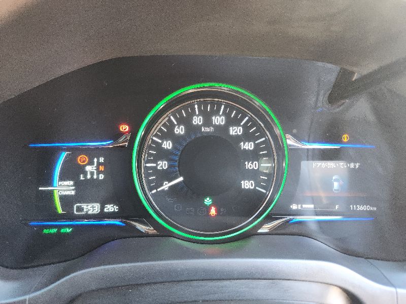  28621  HONDA VEZEL  2015  