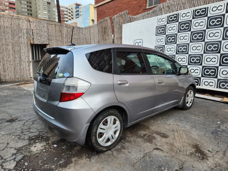  28624  HONDA FIT  2010  