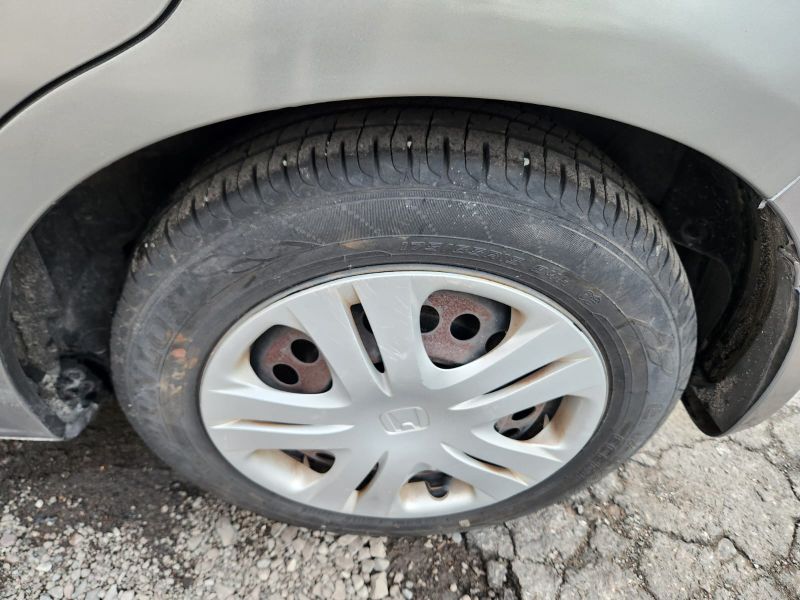  28624  HONDA FIT  2010  