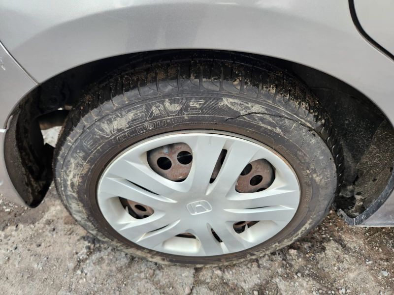  28624  HONDA FIT  2010  