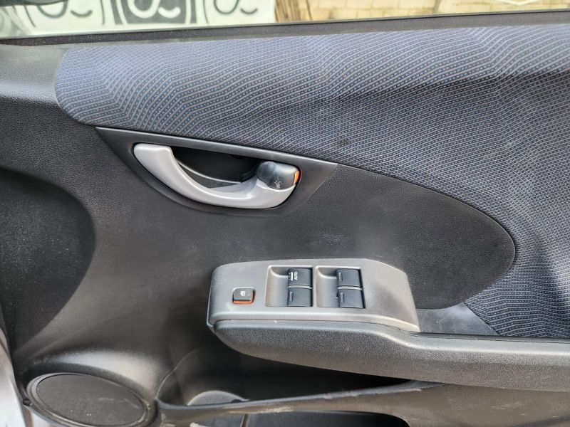  28624  HONDA FIT  2010  