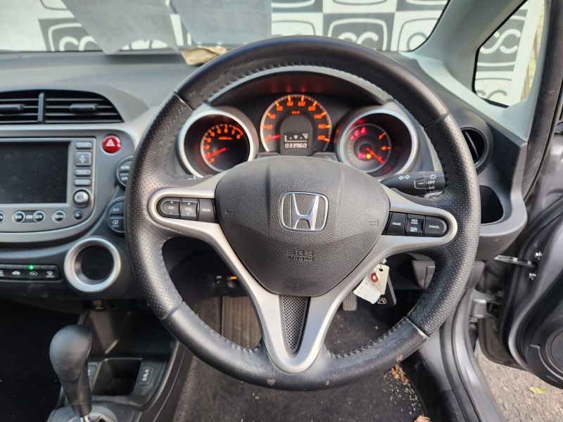  28624  HONDA FIT  2010  