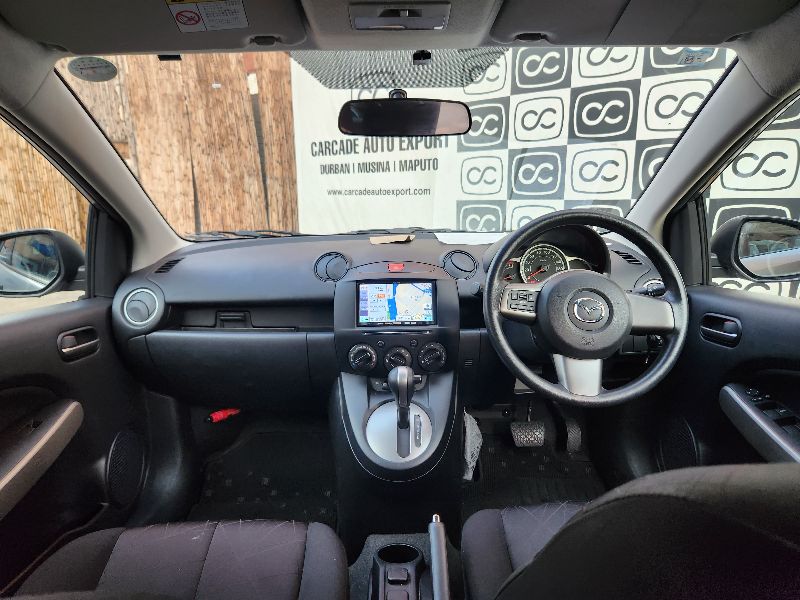  28626  MAZDA DEMIO  2012  