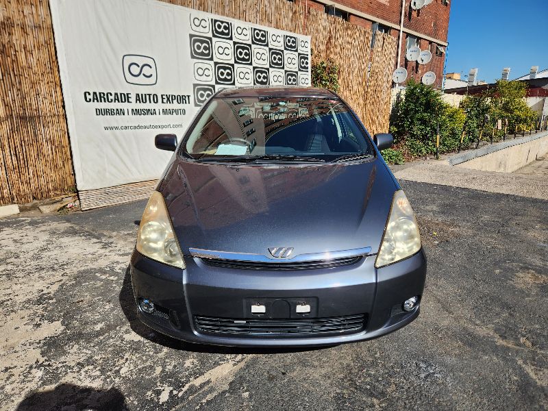 28627 TOYOTA WISH 2004 
