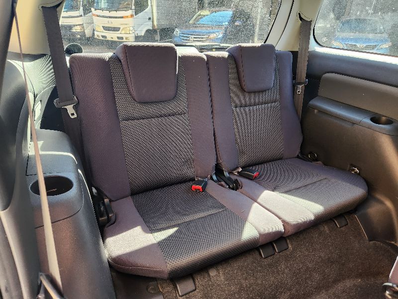  28627  TOYOTA WISH  2004  