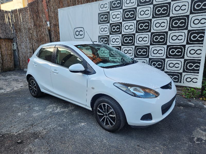  28644  MAZDA DEMIO  2011  