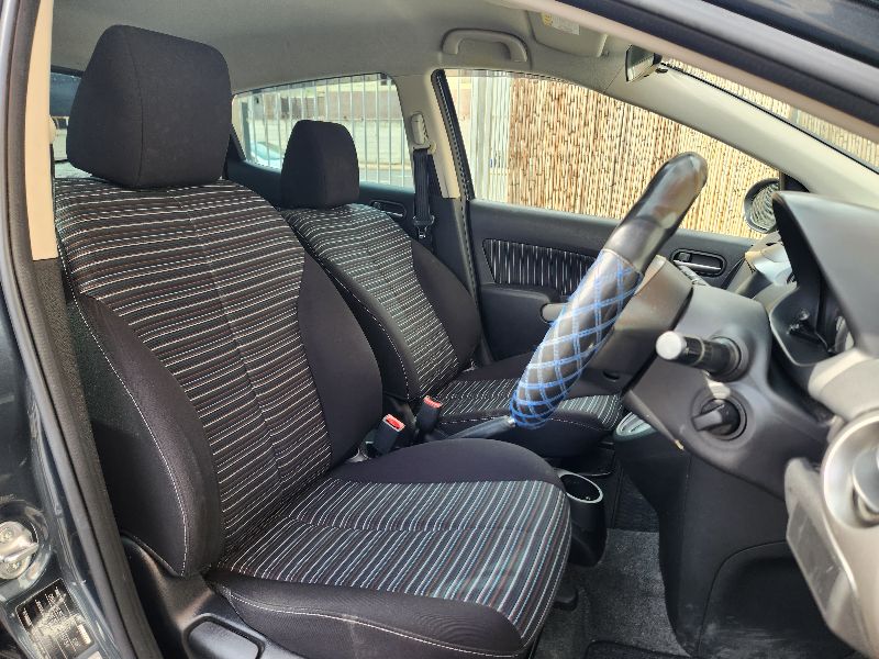  28649  MAZDA DEMIO  2010  