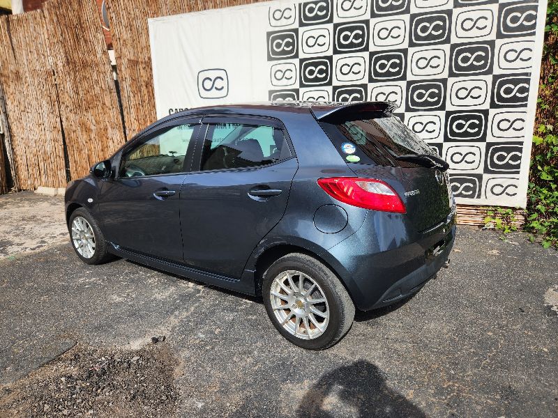  28649  MAZDA DEMIO  2010  