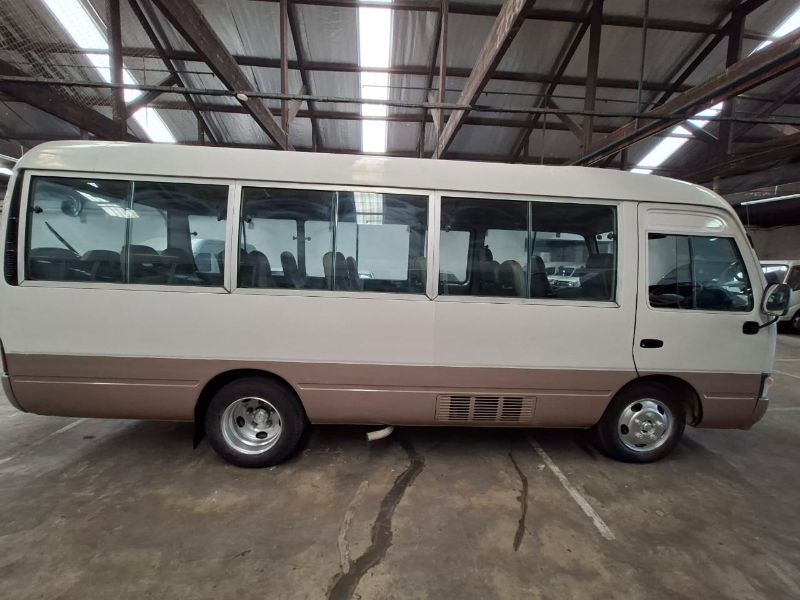  28653  TOYOTA COASTER  1995  