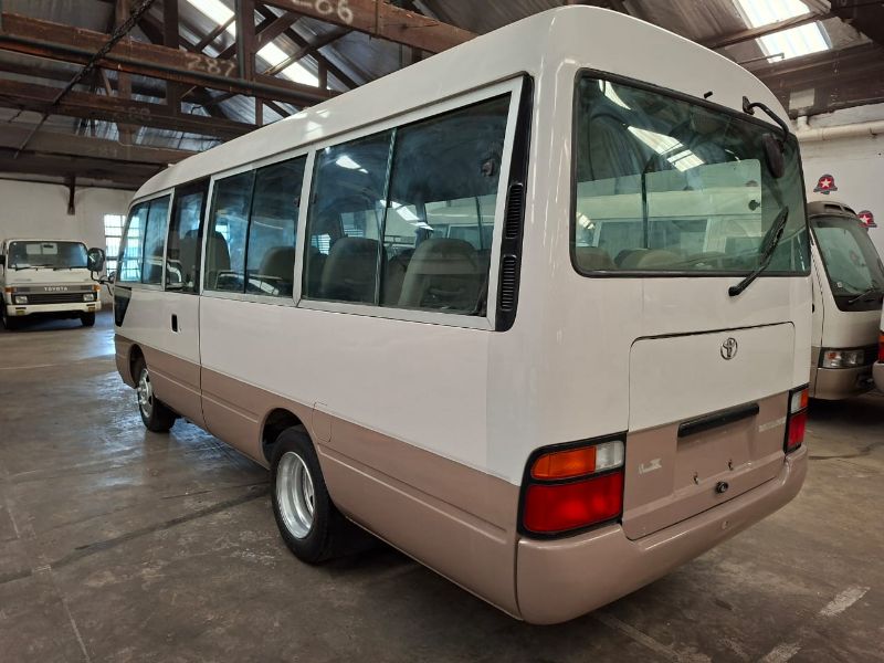  28653  TOYOTA COASTER  1995  